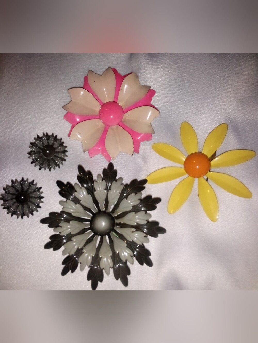 Lot Of Vintage Enameled Pins Earrings